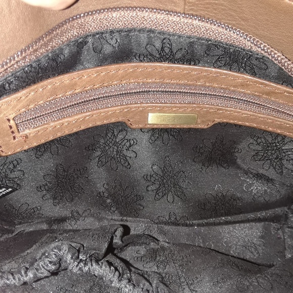 Ri2k Leather Crossbody Handbag - Picture 4 of 4